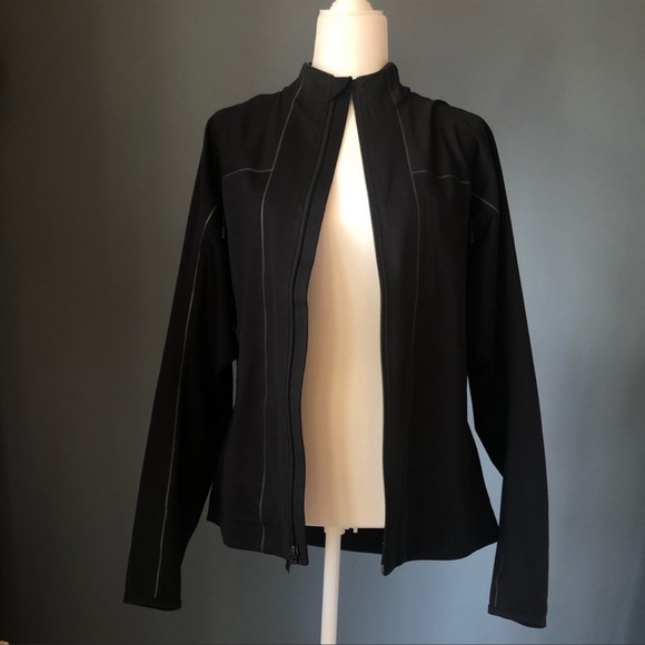 Lululemon running jacket - Picture 2 of 4